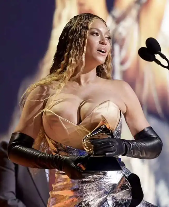 beyonce   grammy 2023 2