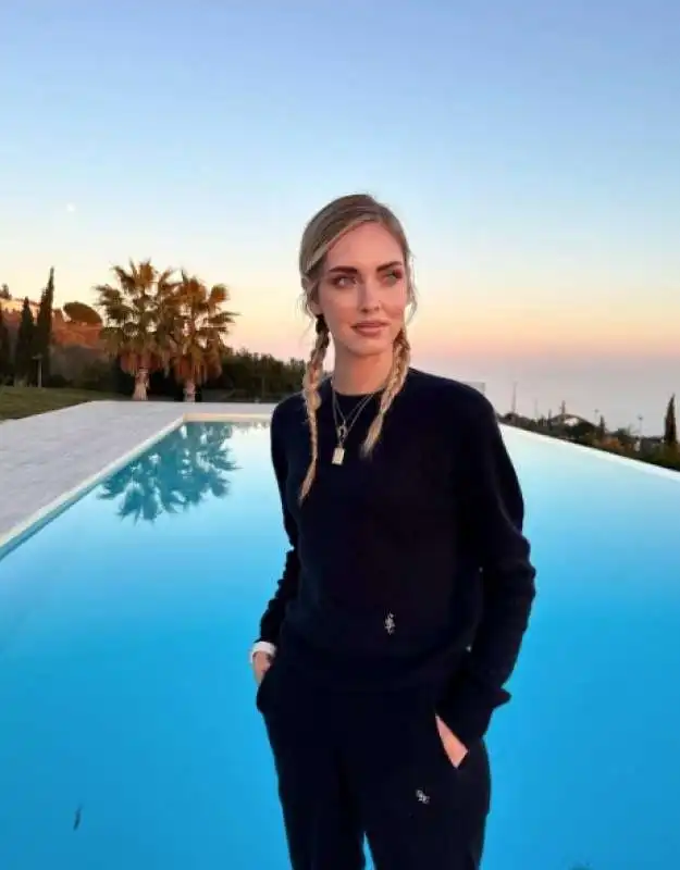 chiara ferragni 4