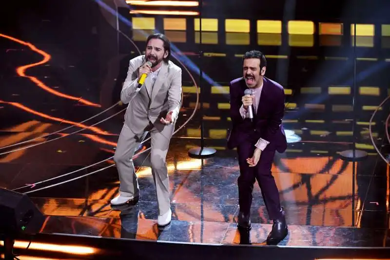 colapesce e dimartino   sanremo 2023