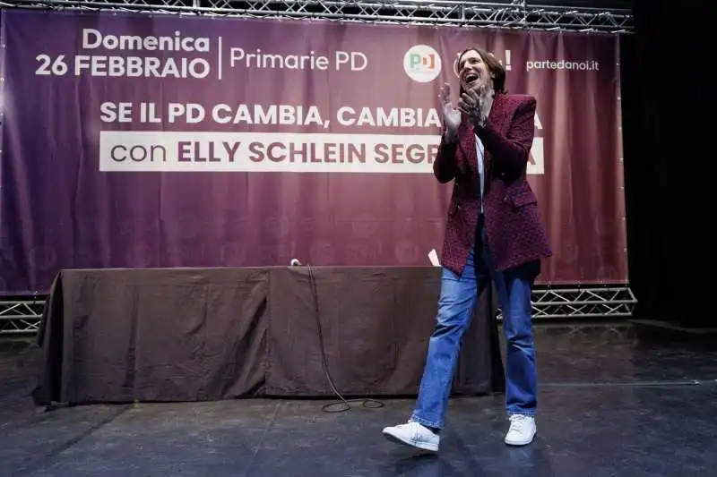 elly schlein nel suo comitato dopo la vittoria alle primarie del pd   3