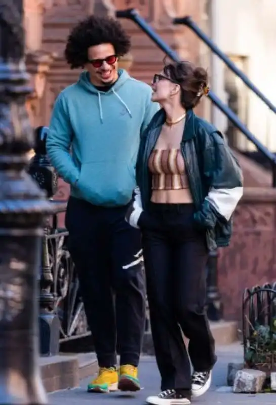 emily ratajkowski ed eric andre 3