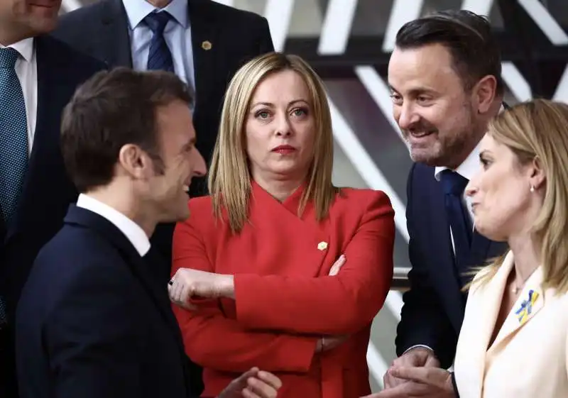 emmanuel macron giorgia meloni xavier bettel roberta metsola 