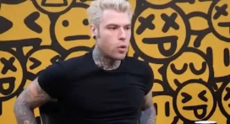 fedez balbebetta durante il podcast wolf 7