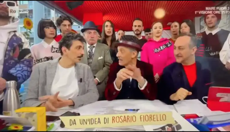 FIORELLO VIVA RAI 2