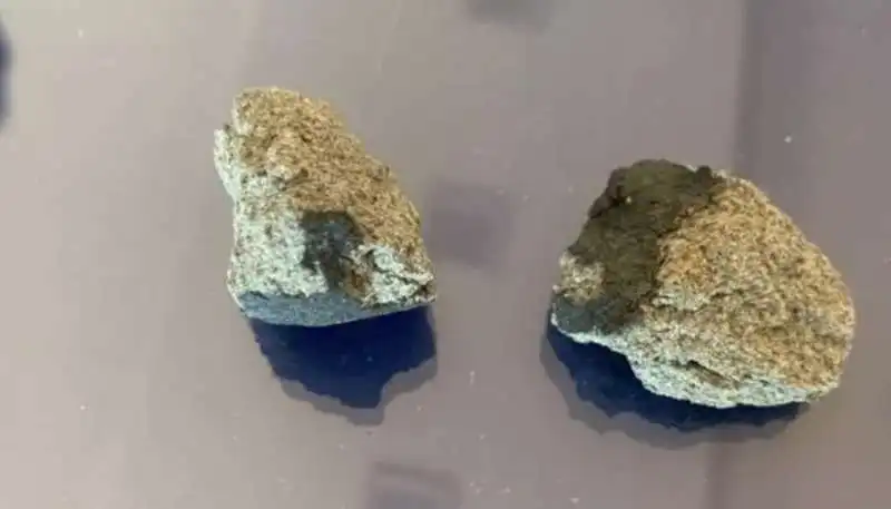 FRAMMENTI DI METEORITE CADUTI IN PUGLIA