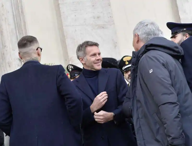 funerale costanzo   emanuele filiberto   foto di bacco 