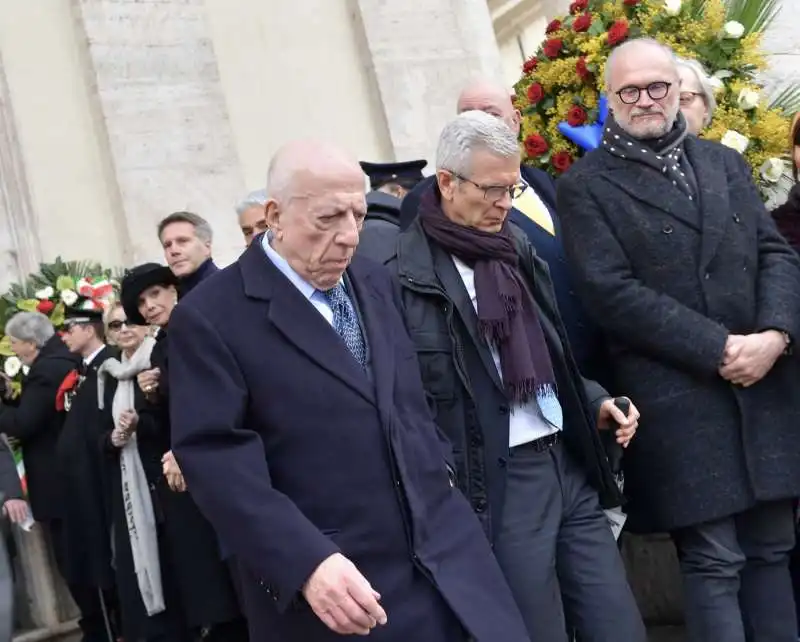 funerale costanzo   fedele confalonieri    foto di bacco 