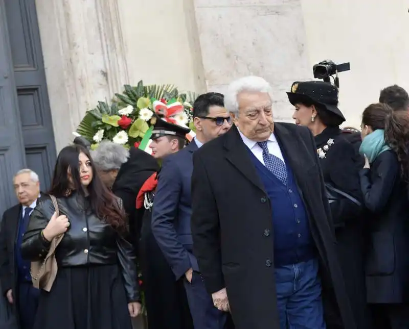 funerale costanzo   salvo sottile michele guardi   foto di bacco  