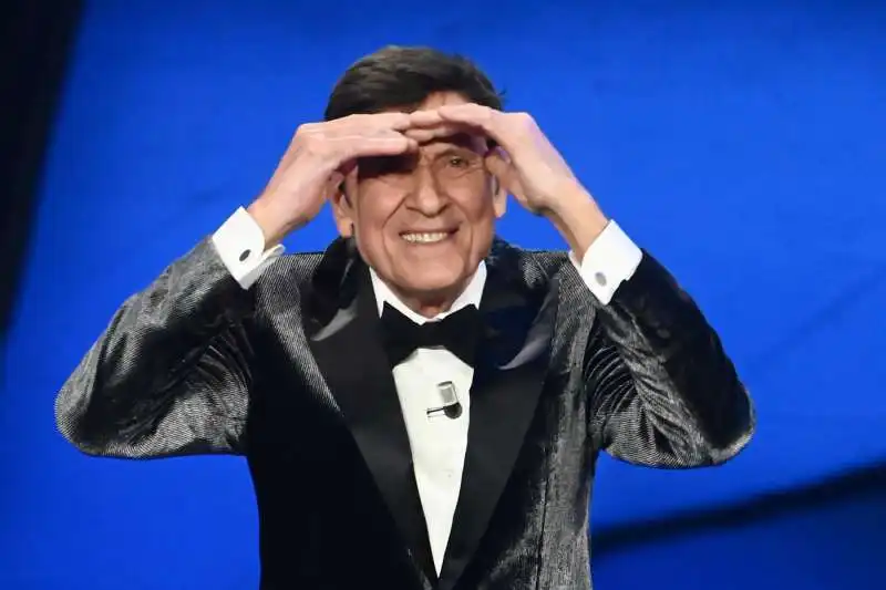 gianni morandi   terza serata sanremo 2023