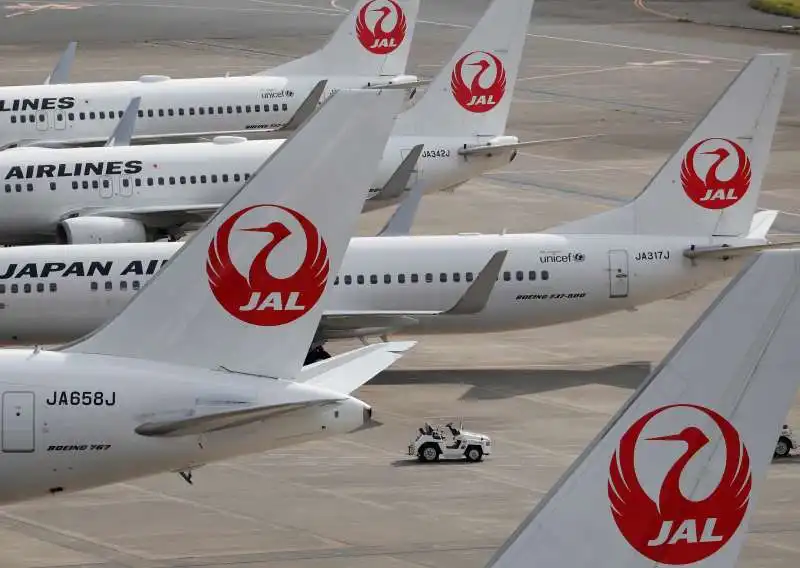 japan airlines 2