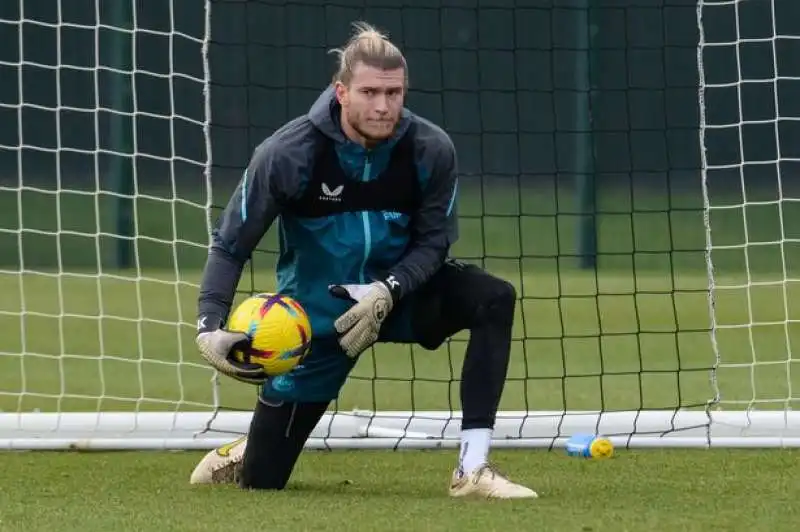 loris karius 4