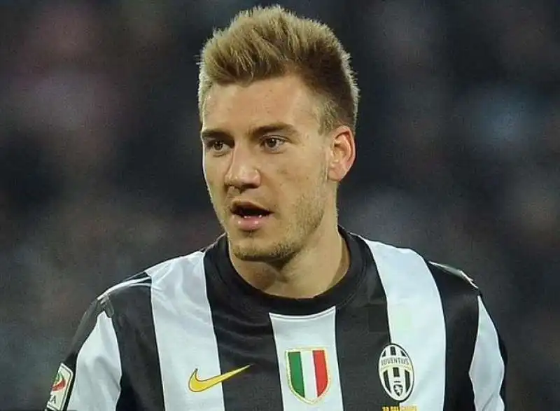 nicklas bendtner 9