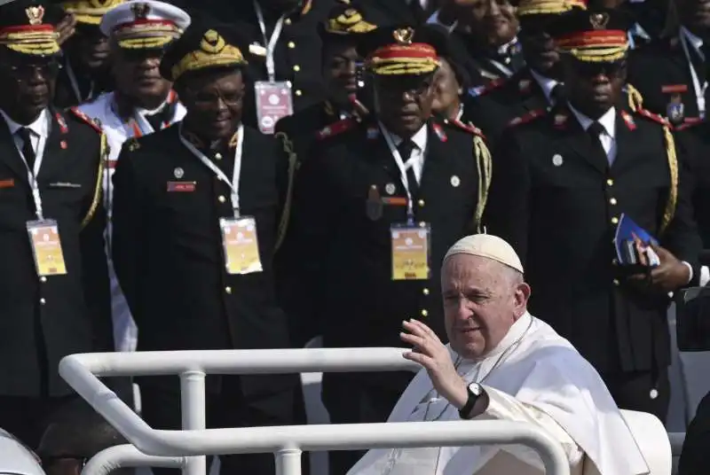 papa francesco in congo. 