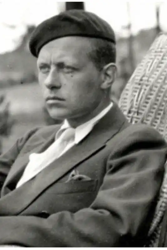 PIERRE DRIEU LA ROCHELLE