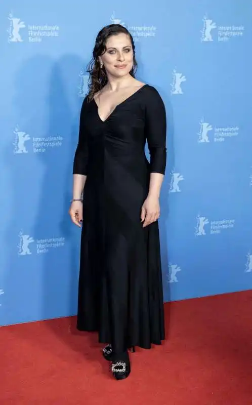 premiere the good mothers   berlinale    10