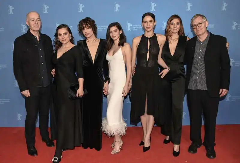 premiere the good mothers   berlinale    2