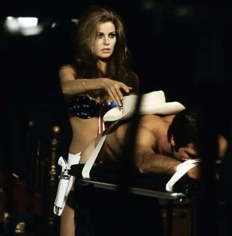 raquel welch   il caso myra breckinridge.  4 