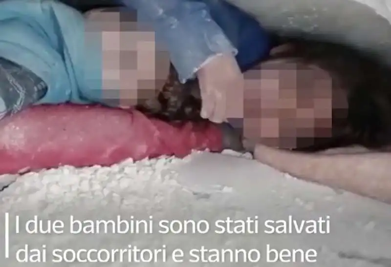 salvataggio bambini siria 4