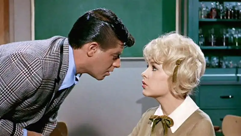 stella stevens jerry lewis