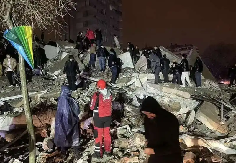 terremoto a gaziantep, nel sud della turchia17