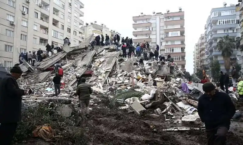 terremoto in turchia   6 febbraio 2023   18