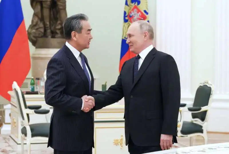 wang yi vladimir putin  