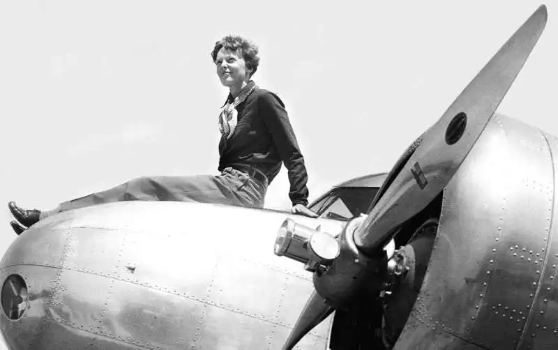 amelia earhart   1