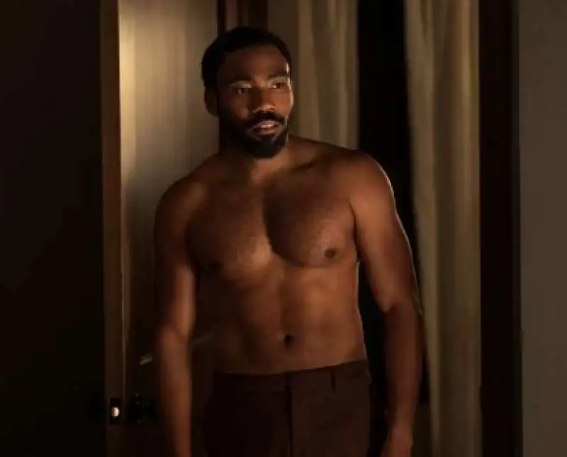 donald glover mr and mrs smith