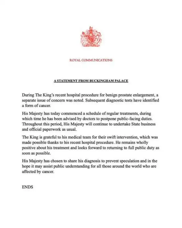 il comunicato con cui buckingham palace annuncia che re carlo ha un tumore