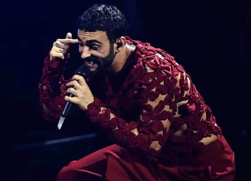 marco mengoni 2   prima serata sanremo 2024   