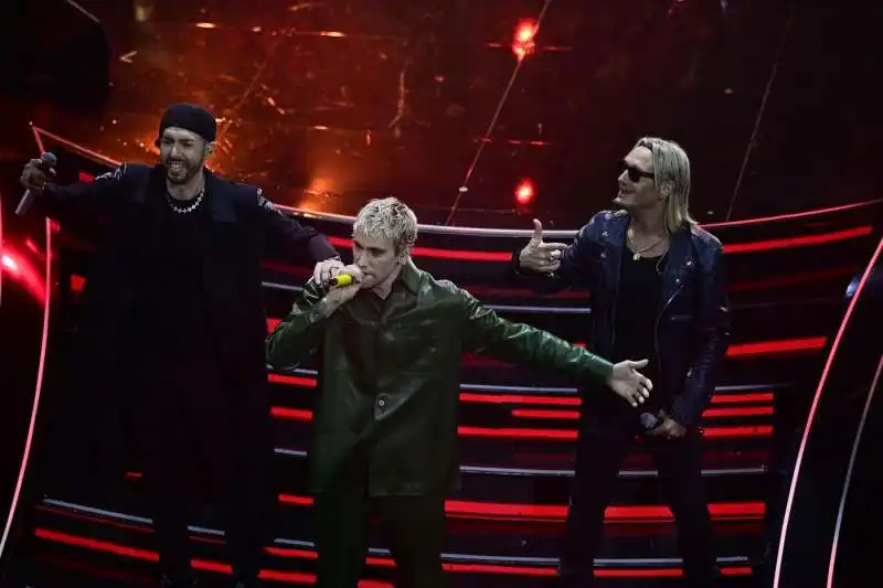 mr rain con i gemelli diversi   quarta serata sanremo 2024