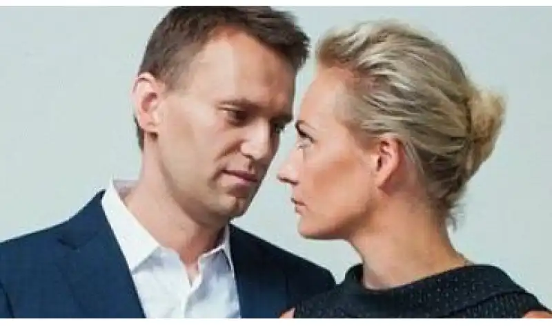 NAVALNY E LA MOGLIE YULIA