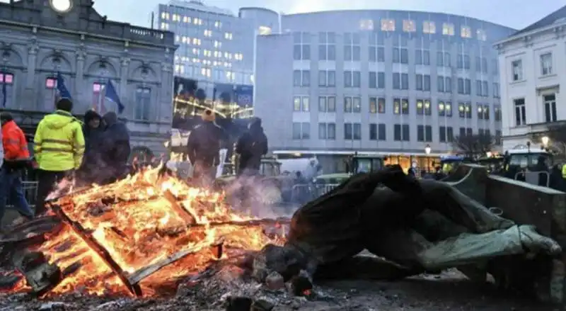 protesta degli agricoltori a bruxelles   4