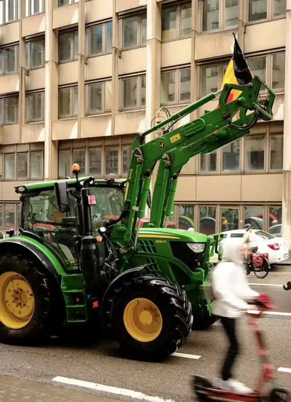 protesta degli agricoltori a bruxelles   4