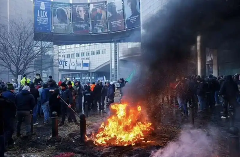 protesta degli agricoltori a bruxelles   9