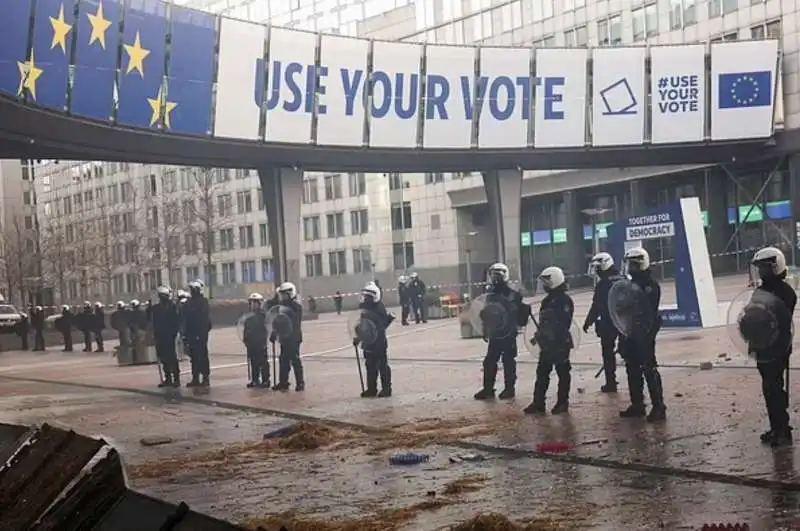 proteste degli agricoltori a bruxelles   14