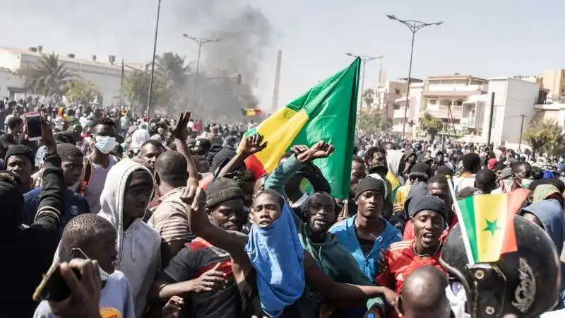 proteste in senegal contro macky sall 3