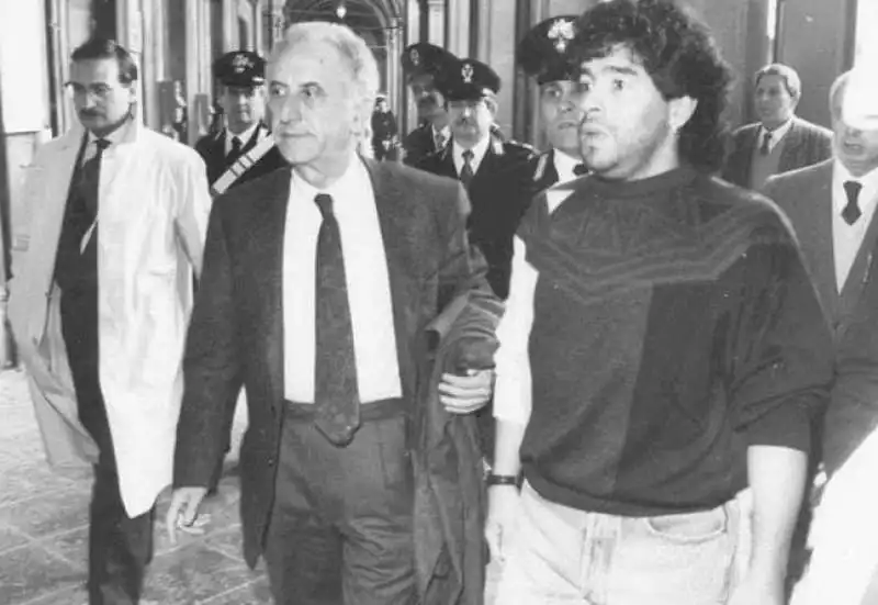 VINCENZO MARIA SINISCALCHI E DIEGO ARMANDO MARADONA