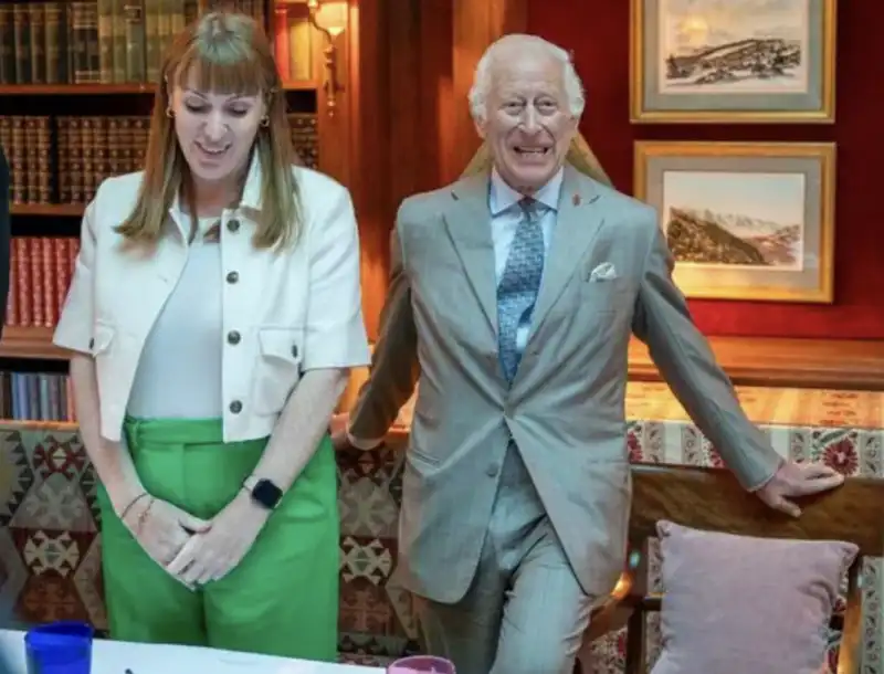 Angela Rayner e il re Carlo III