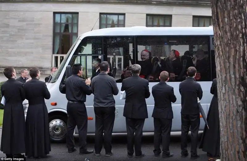 LARRIVO DEI CARDINALI PER IL CONCLAVE 