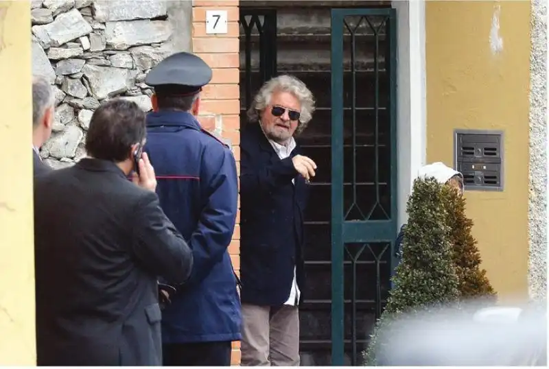 BEPPE GRILLO A CASA 