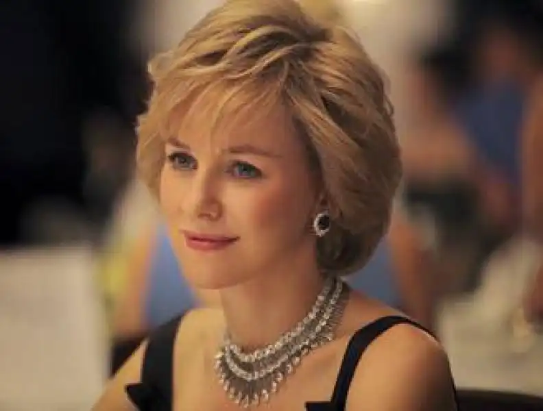 DIANA NAOMI WATTS DI HIRSCHBIEGEL 