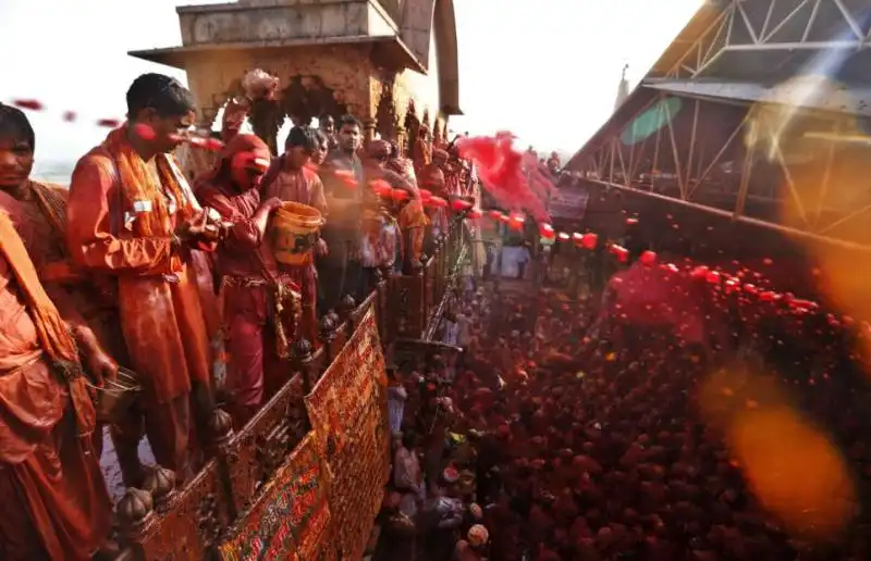 FESTIVAL DEI COLORI IN INDIA 