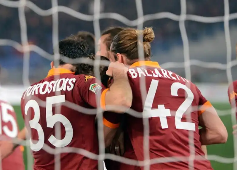 forza roma foto mezzelani gmt 