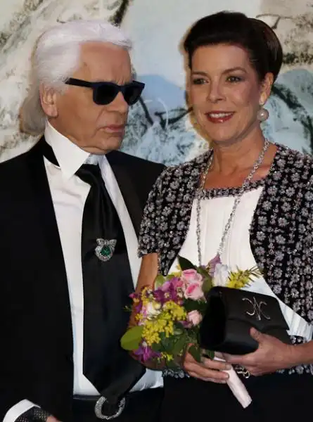 karl lagerfeld con carolina di monaco 