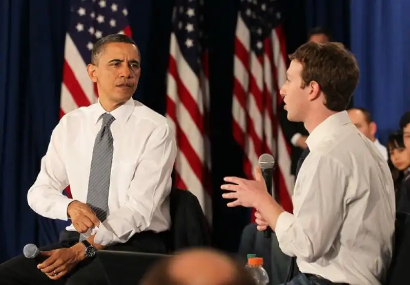 MARK ZUCKERBERG E BARACK OBAMA