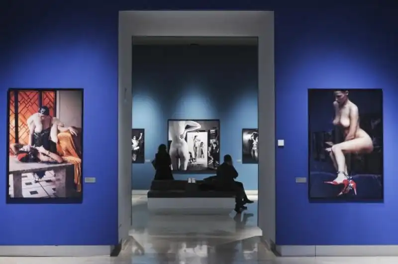 MOSTRA HELMUT NEWTON AL PALAZZO DELLE ESPOSIZIONI DI ROMA jpeg