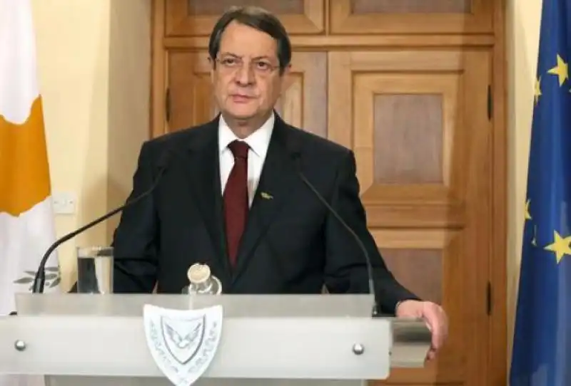 NICOS ANASTASIADES 