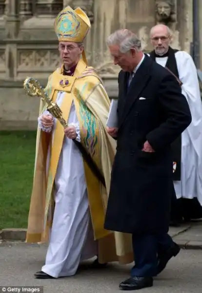 IL NUOVO ARCIVESCOVO DI CANTERBURY JUSTIN WELBY CON IL PRINCIPE CARLO 