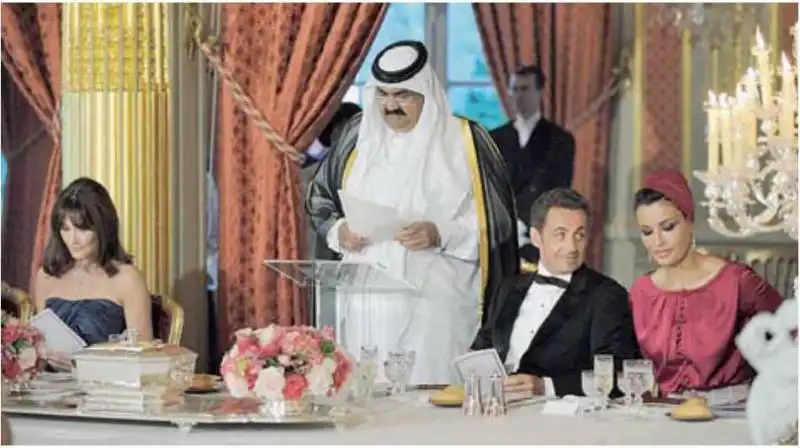 LO SCEICCO AL QATAR - SARKOZY E CARLA BRUNI